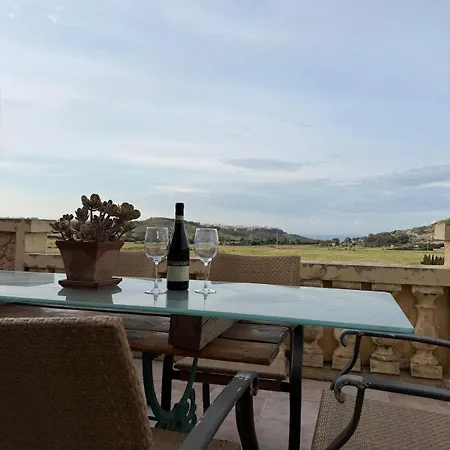 Contemporary Comfort With Panoramic Gozo Vistas Apartman